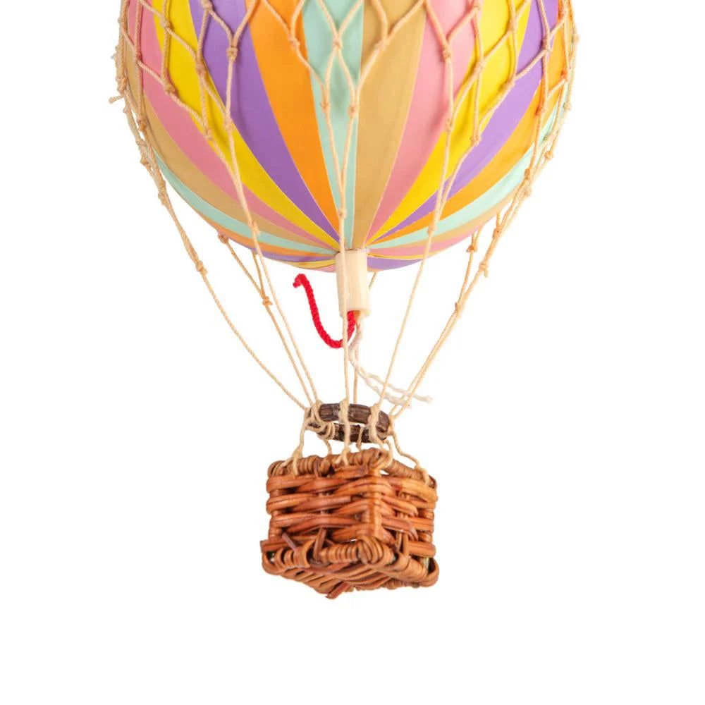 Fly in the skies- ARCOIRIS PASTEL