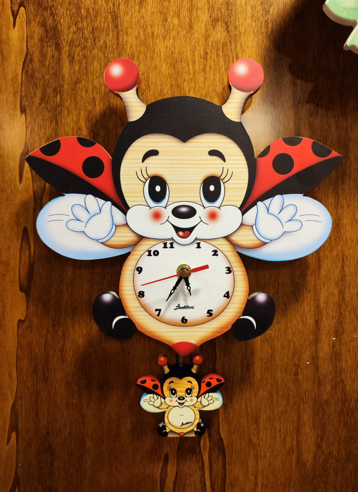 Reloj mediano Mariquita